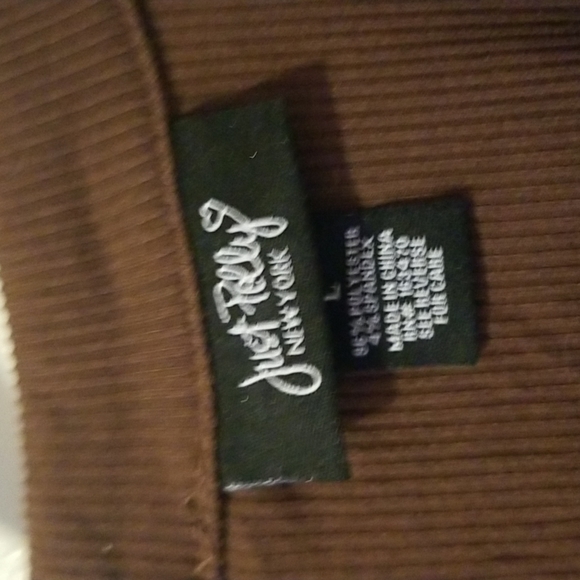 Dark Brown Cropped Button Tee - Picture 4 of 4